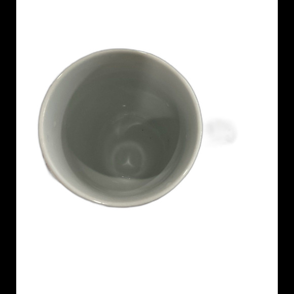 Godiva Chocolatier Red Gold Crest  Graphic Ceramic Mug. LNWOT - Picture 3 of 4